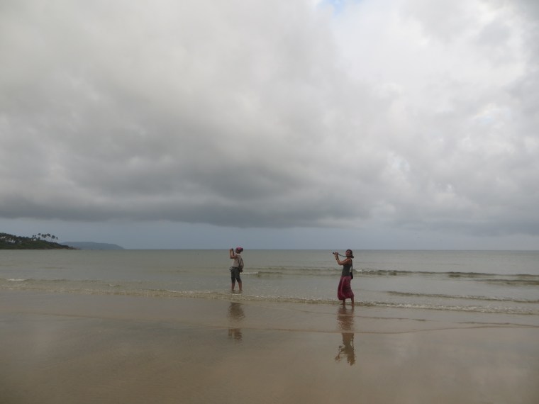  mónica y Bárbara en Playa Palolem