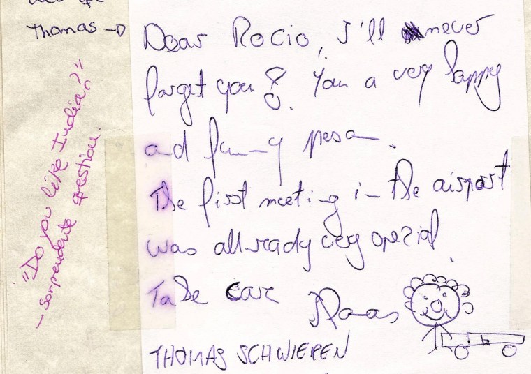 O papel donde Thomas me deixou o seu enderezo escrito.