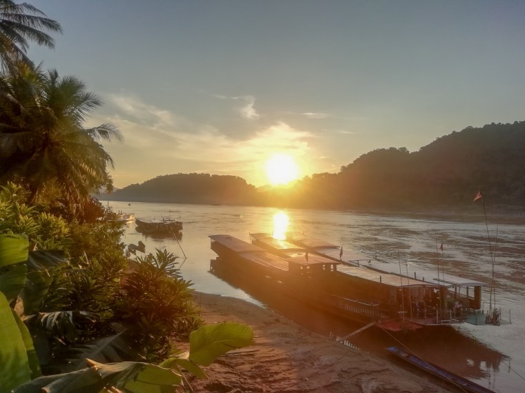 Puesta de sol en Luang Prabang