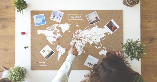 Mapa-del-mundo-en-corcho-Miss-Wood-XL-barato-objetos-decorativos-baratos-superchollo